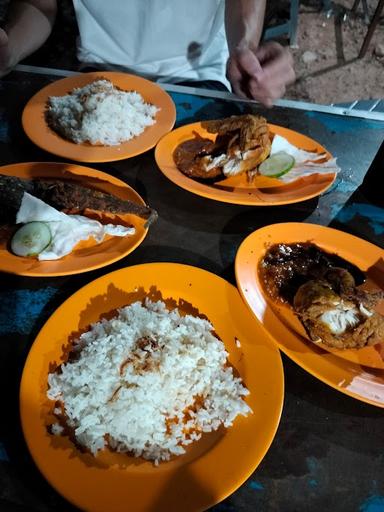 AYAM PENYET NASI UDUK SIMPANG FRENGKI