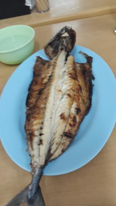 IKAN BAKAR PAK N'DUT