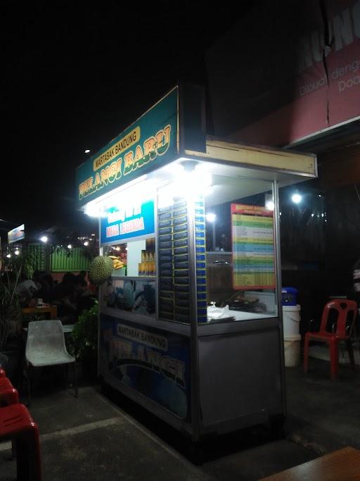 MARTABAK BANDUNG PELANGI BARU