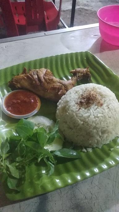 WARUNG NASI UDUK SELERA