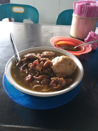 WARUNG BAKSO MAS TIMBUL