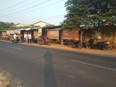 WARUNG PECEL MAK TUN