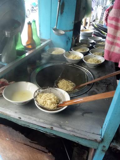 MIE AYAM SOLO  TUNGGAL RASA