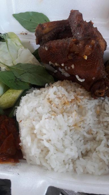 NASI BAKAR HOT  BU PUTRI 