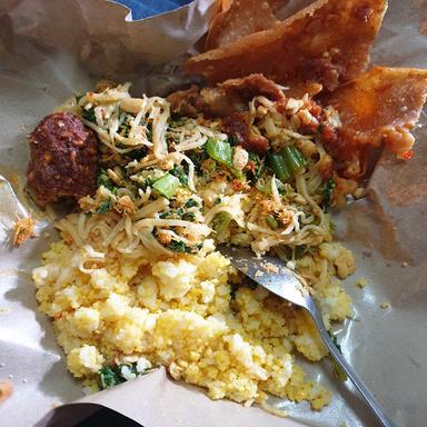 NASI EMPOK BU WAR