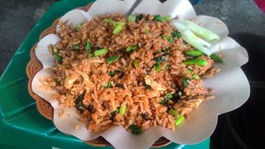 NASI GOENG PEDAS & BAKMIE