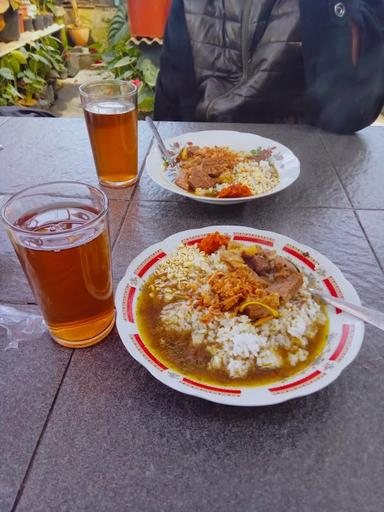 WARUNG BU WIT SOTO DAGING