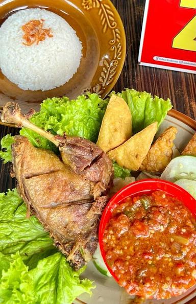 LELE BEBEK AYAM MAS BUDIMAN, BATU AJI