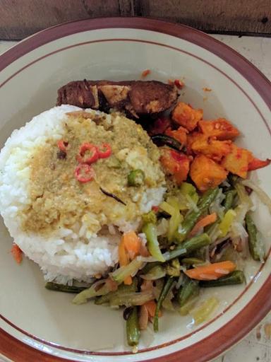 WARUNG MAKAN KHAS JOGJAKARTA