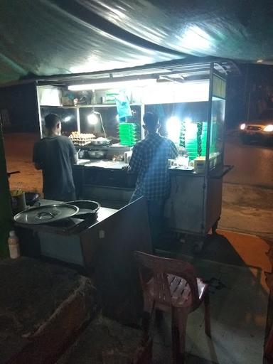 MARTABAK SARI EKO