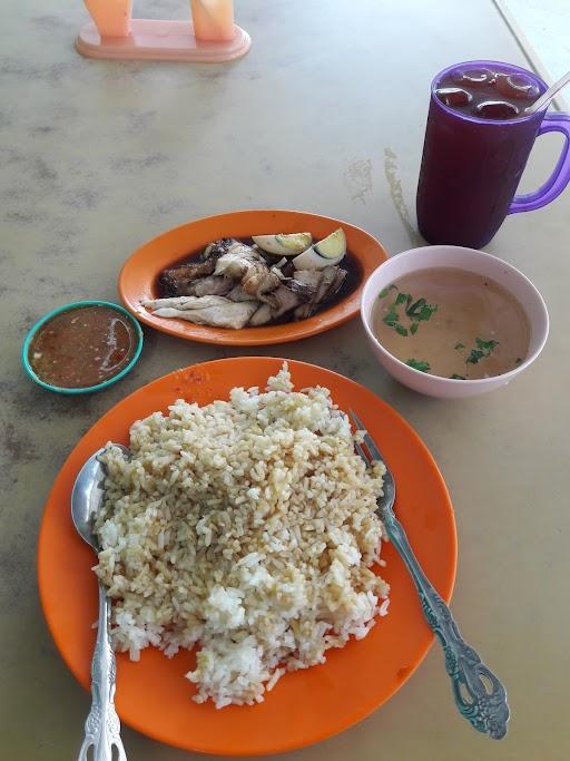 NASI AYAM AKIONG