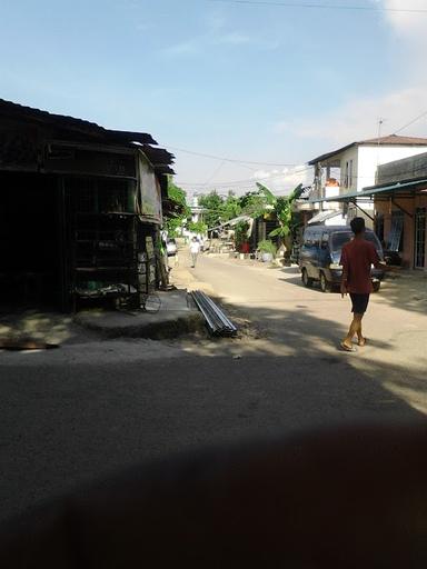 RUMAH MAKAN CAHAYA BARU