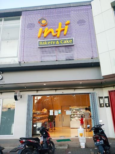 INTI BAKERY & CAKE