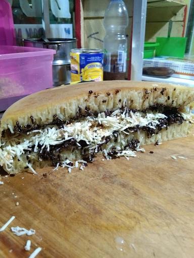 MARTABAK SYABIL 82