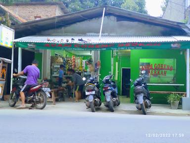 AYAM GORENG BERKAH