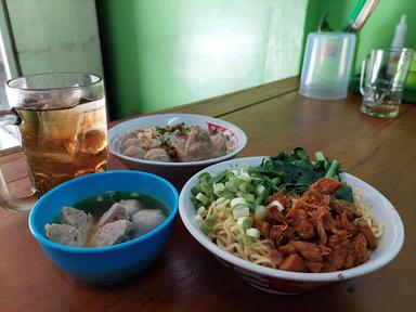 BAKSO PAK CIPTO