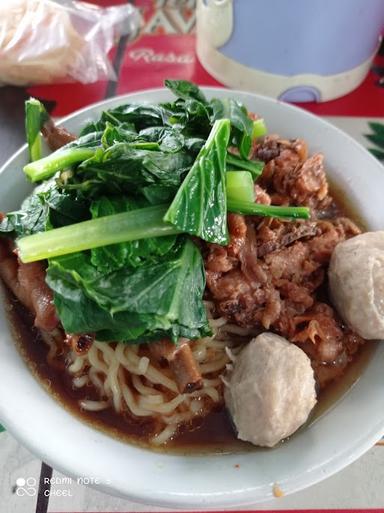 MIE AYAM BANG QORIB