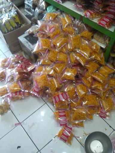 WAHYU BAROKAH SNACK