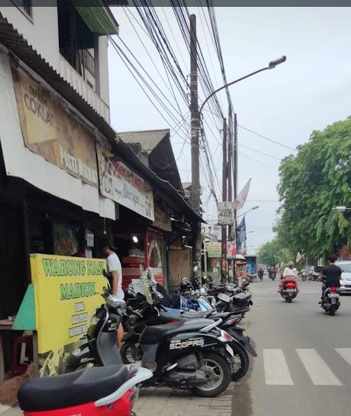 WARUNG NASI PECEL MADIUN - IBU WARTI