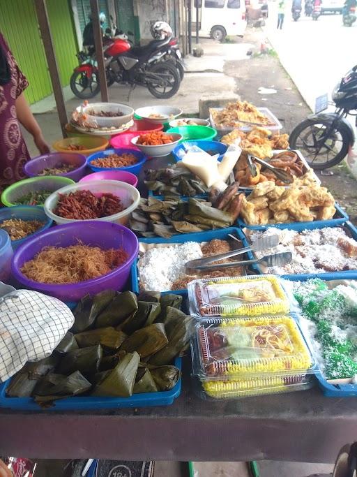 WARUNG NASI UDUK & ANEKA LAUK ( KAS SUNDA ) IBU IDA