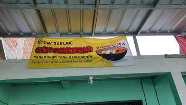 KEDAI SEBLAK GENTAYANGAN