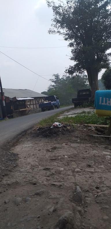 WARUNG BAKSO SIMINCREUNG