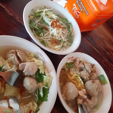 BAKSO & NASI GORENG CAH KOPANG