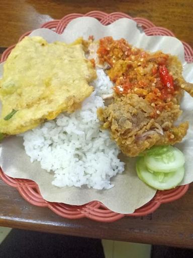 AYAM GEPREK JUARA 234 KIARA CONDONG