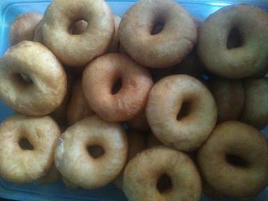 DONAT JADUL RERE CAKES