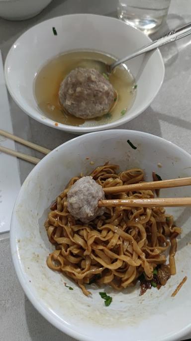 MIE BASO MAS JANGKUNG