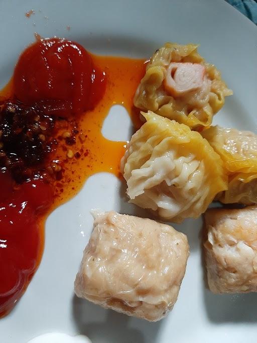 RE&RE DIMSUM DAN THAI TEA (BPK AGUS GURU)