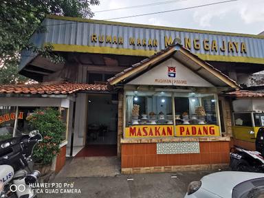 RUMAH MAKAN MANGGA JAYA