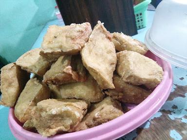 MIE AYAM & BAKSO MBAK UMI BAROKAH