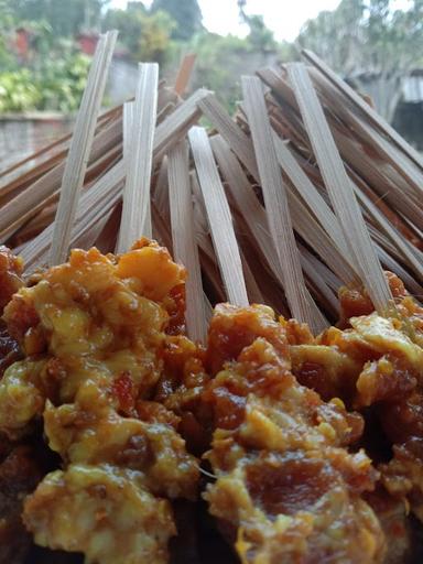 SATE BABI BATURITI