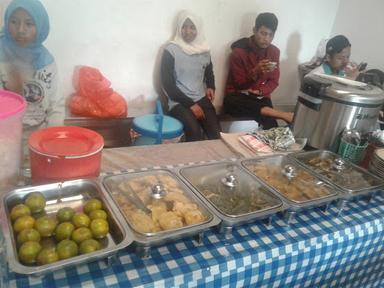 WARUNG BANYUWANGI MBAK NUR II