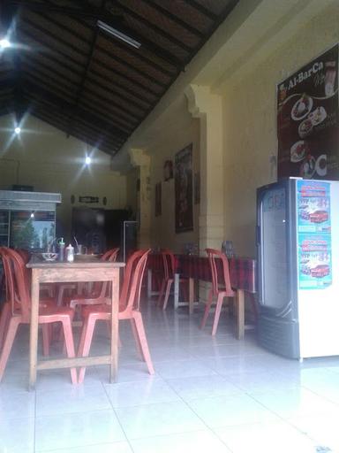 WARUNG MAKAN IBU HJ. HALIMAH