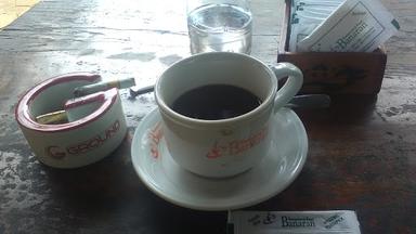 GRIYA ROBUSTA COFFEE KAMPOENG BANARAN