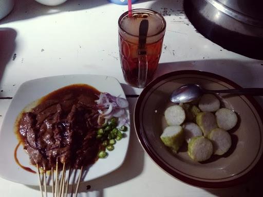 SATE AYAM CAK FERY MADURA