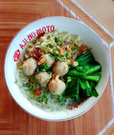 MIE AYAM BAKSO BULAN