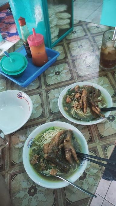 MIE AYAM BAKSO PUTRO ALET DW