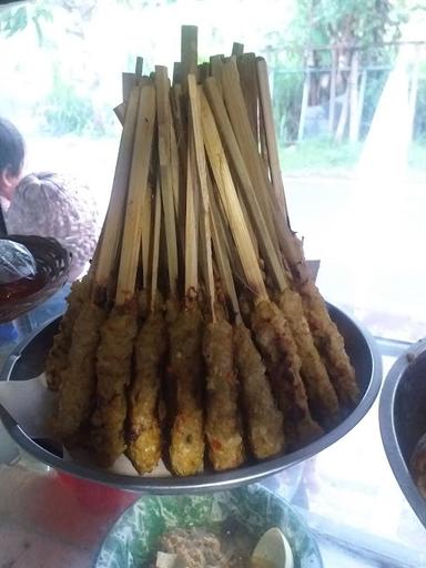 MARNIS WARUNG (MASAKAN BABI)