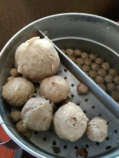 BAKSO SAHABAT UMAT ABAH JALIL