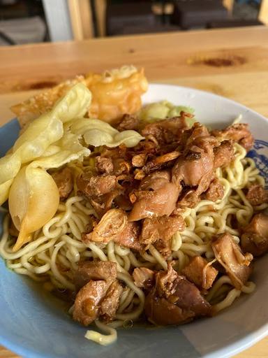 MIE AYAM GALANG