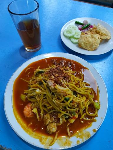 PIDIE 2000: MIE ACEH CENTRE