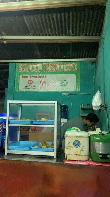 SEAFOOD TRESNO JOYO