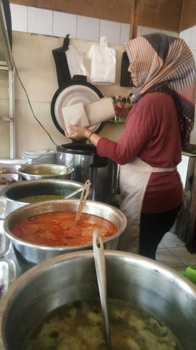 WARUNG NASI SARASA SUMEDANG