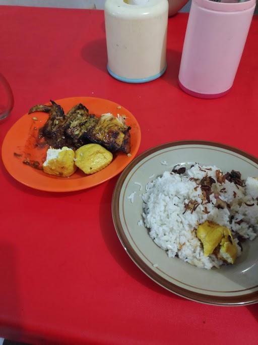 WARUNG PECEL LELE GEMBIRA (PAK FAJAR)