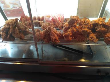 HISANA FRIED CHICKEN