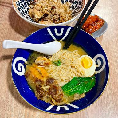 RAMEN HITS KEKINIAN