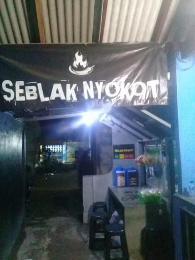 SEBLAK NYOKOT